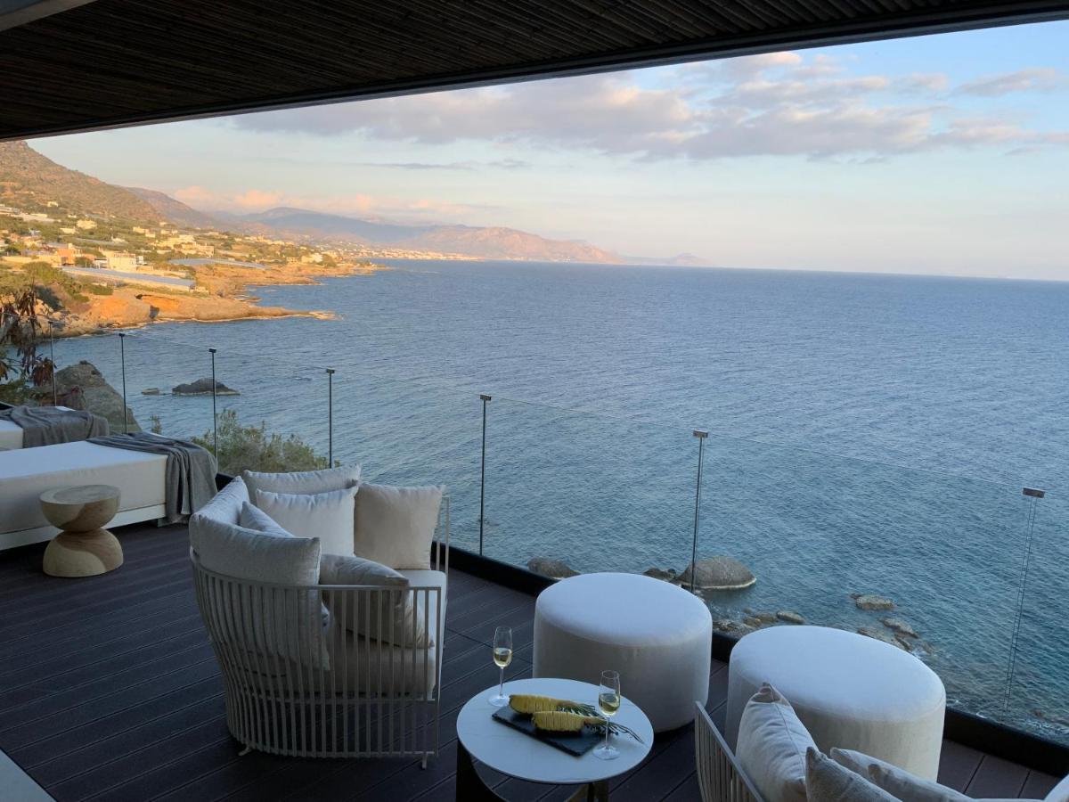 Mystique Luxury Suite Achlia Extérieur photo