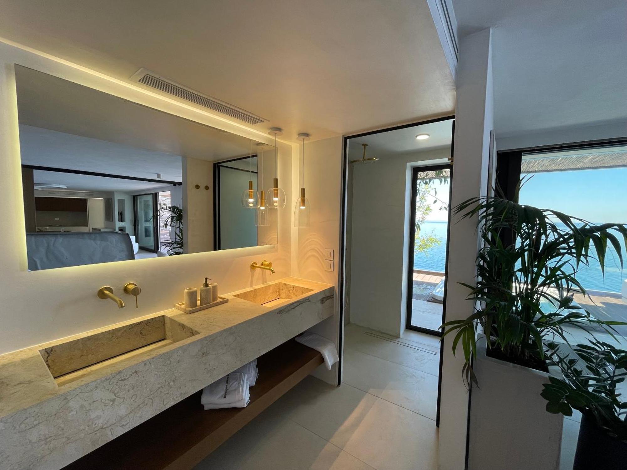 Mystique Luxury Suite Achlia Extérieur photo